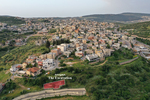 שטח החפירה ביישוב עילבון, מראה מהאוויר לדרום.